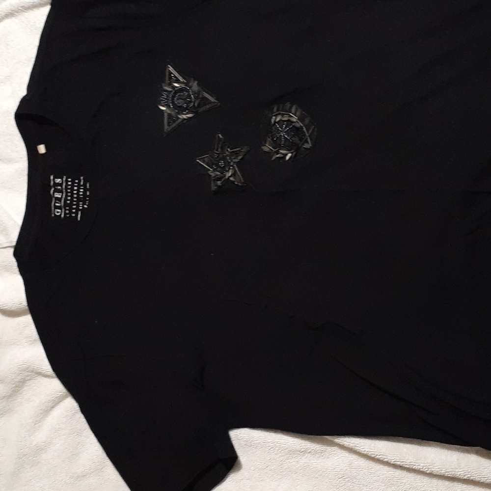 GUESS Black TShirt